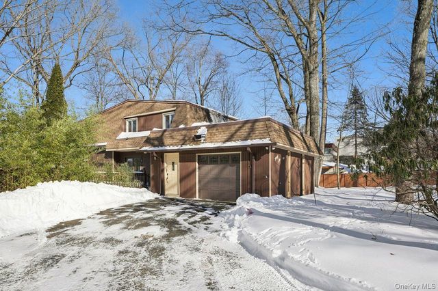 36 Winesap Lane, Monsey, NY 10952