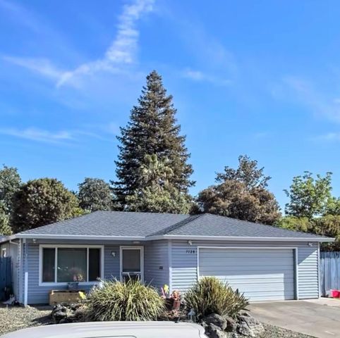 7128 Chesline Dr, Citrus Heights, CA 95621