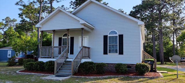 963 Wilson Ave, Calabash, NC 28467
