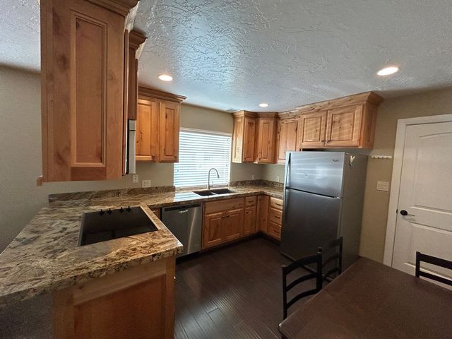 142 E  500 S  #2, Saint George, UT 84770