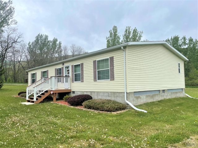 1560 County Route 2, Prattsville, NY 12468