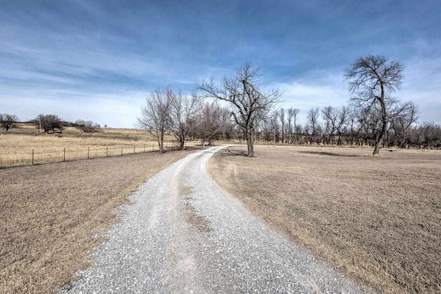 23835 NE Meers Porter Hill Rd, Fletcher, OK 73541