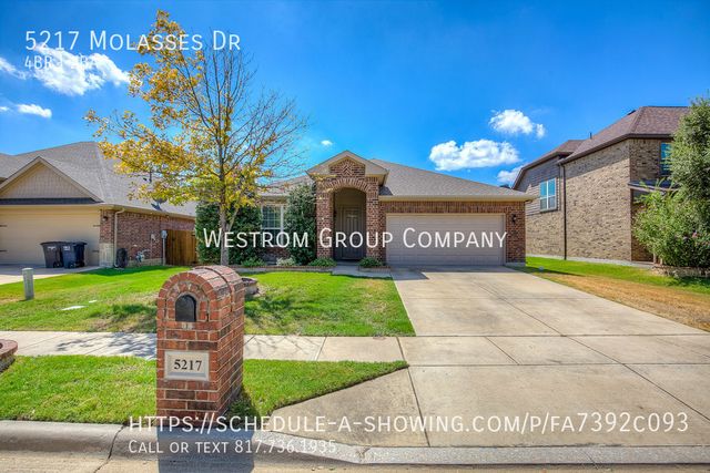 Pet Friendly Houses For Rent in Twin Mill Farms; Fort Worth, TX 