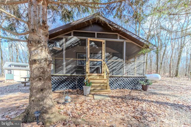 225 Snow Shoe Mountain Forest Rd, Snow Shoe, PA 16874