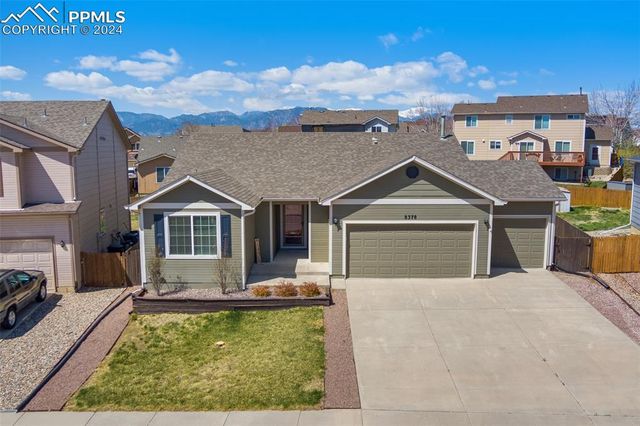 8378 Shadow Run Ln, Fountain, CO 80817