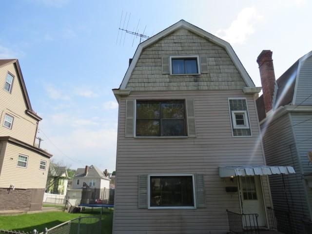 2 Ridenour St, Pittsburgh, PA 15205
