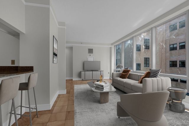 3 Avery St #401, Boston, MA 02111
