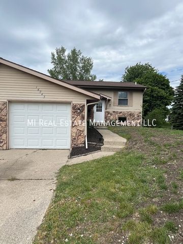 14745 Riley St, Holland, MI 49424