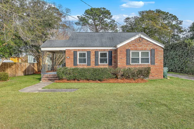 510 Sunset Dr, Charleston, SC 29407