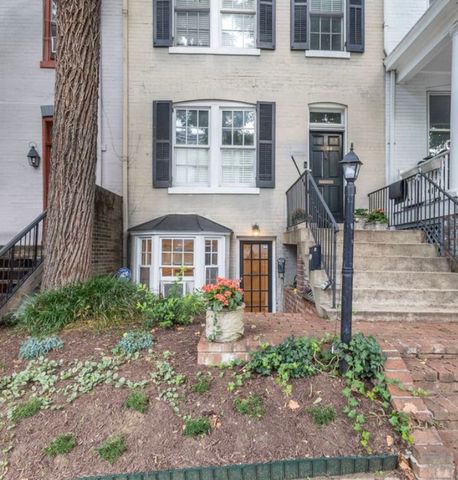 1644 33rd St   NW #A, Washington, DC 20007