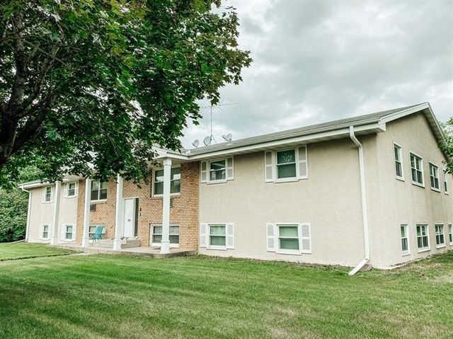 625 E  3rd St   #2, Monticello, MN 55362