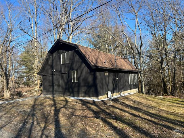 563 County Route 34, East Chatham, NY 12060