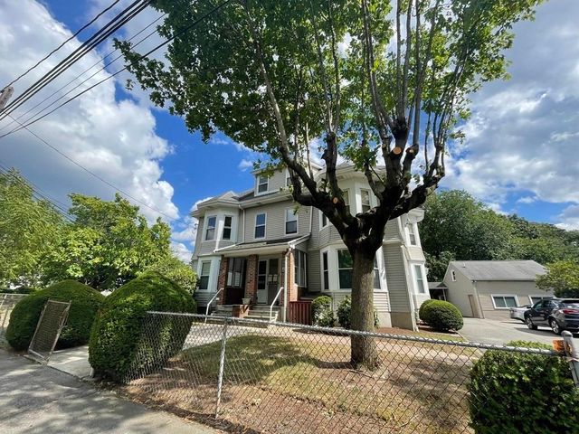 36 Lowell Ave  #2, Newtonville, MA 02460
