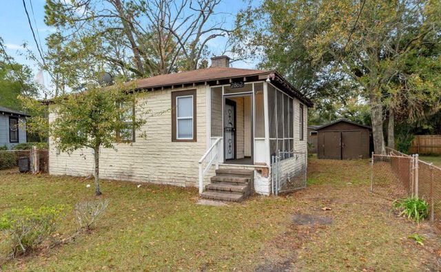 2862 Woodland St W, Jacksonville, FL 32209