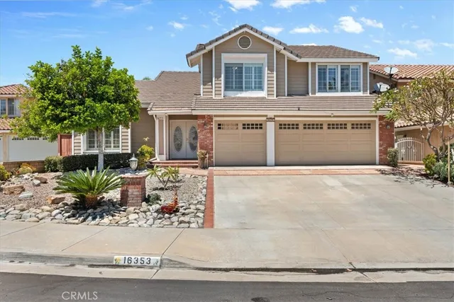 16353 E  Peak Ct, Riverside, CA 92503