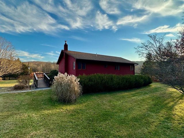 38 County Route 7, Pine Plains, NY 12567