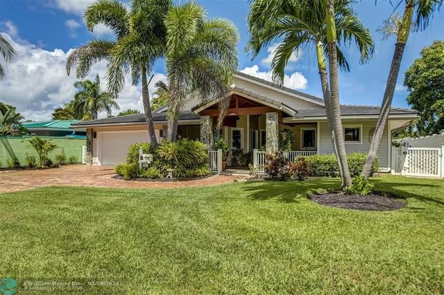 2017 NE 24th St, Wilton Manors, FL 33305