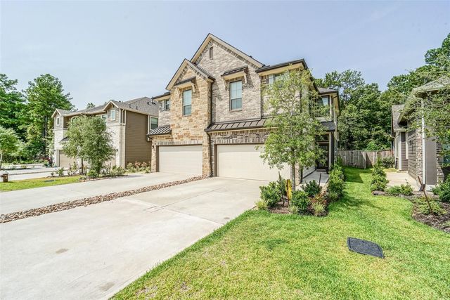 231 S  Spotted Fern Dr, Montgomery, TX 77316