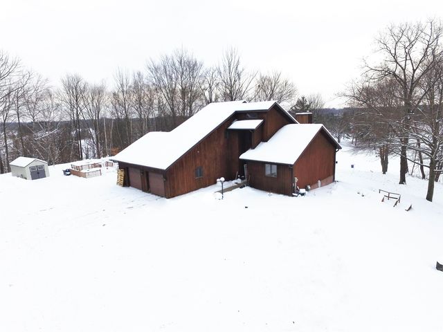 17170 Country Club Rd, Lakewood, WI 54138