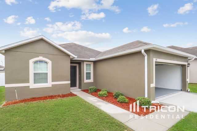 179 Country Walk Cir, Davenport, FL 33837