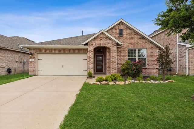 1636 Pike Dr, Forney, TX 75126
