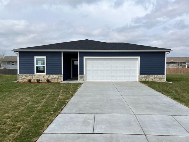 219 S  Gatewood St, Valley Center, KS 67147