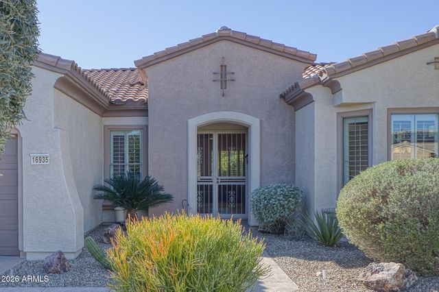 16935 W DESERT BLOSSOM Way, Surprise, AZ 85387