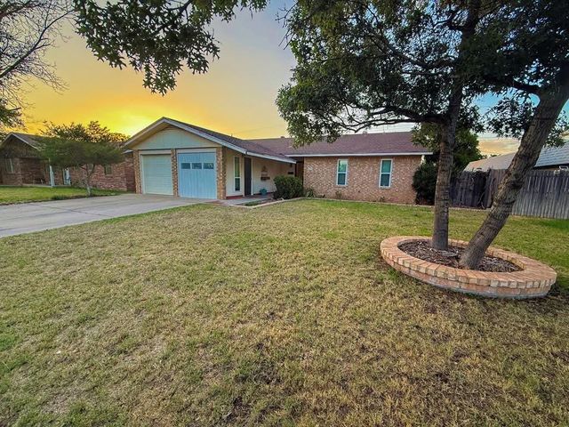 2605 Cambridge St, Odessa, TX 79761