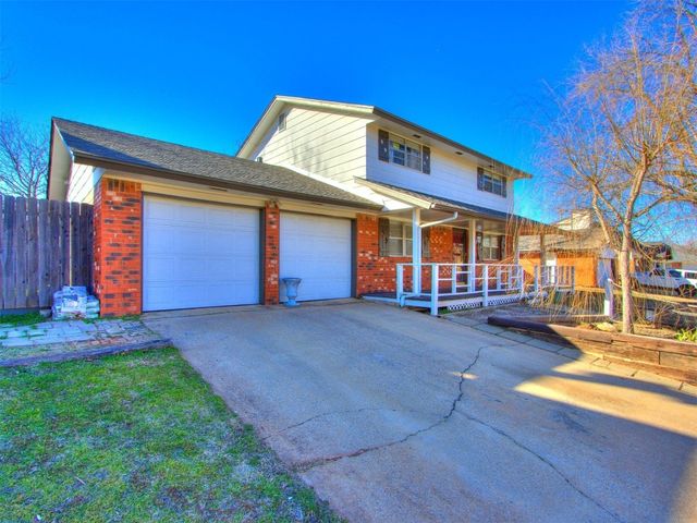 2414 Weatherford Dr, Norman, OK 73071
