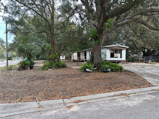 204 W  Tennessee Ave #12, Seffner, FL 33584