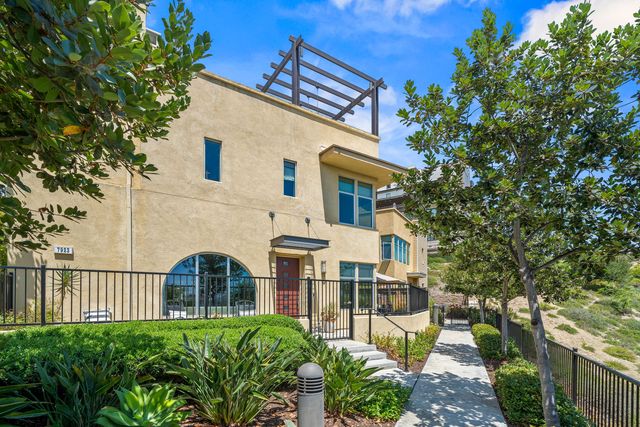 7923 Altana Way, San Diego, CA 92108