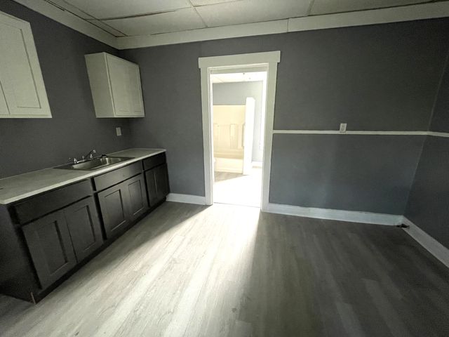 713 E  13th St #2, Erie, PA 16503