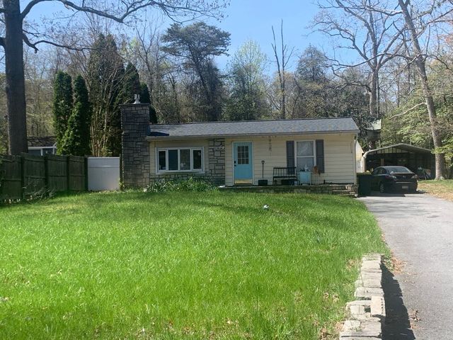8022 Maywood Ave, Pasadena, MD 21122
