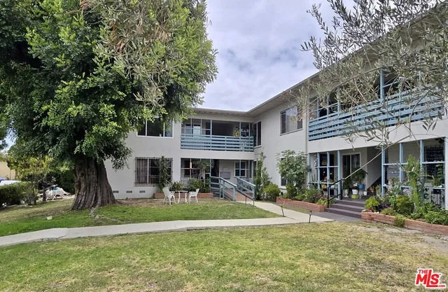 5625 1/2 Clemson St, Los Angeles, CA 90016