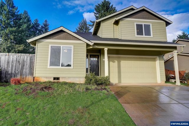 326 NW Pacific Hills Dr, Willamina, OR 97396