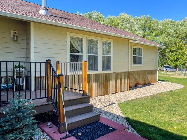 19038 Frenchtown Frontage Rd, Frenchtown, MT 59834