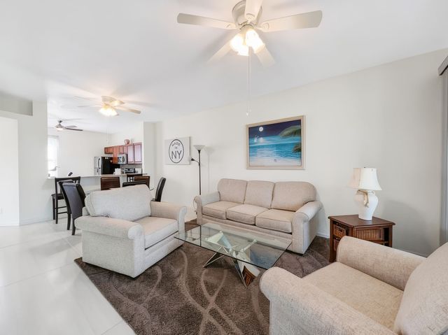 8065 Tiger Cv #1604, Naples, FL 34113