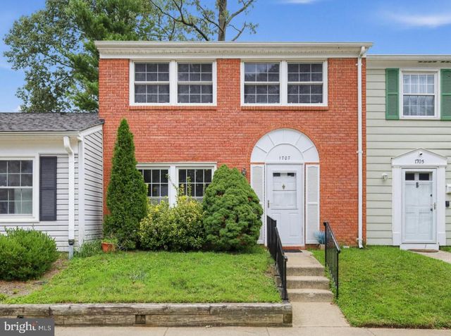 1707 Gunwood Pl, Crofton, MD 21114