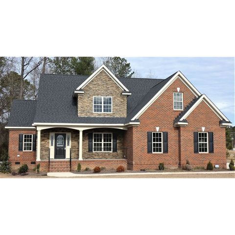 The Madison Plan in Four Seasons Nash County New Homes, Nashville, NC 27856