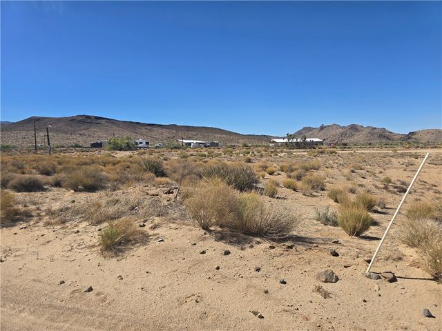 743 E  Wilks Ranch Rd, Kingman, AZ 86409