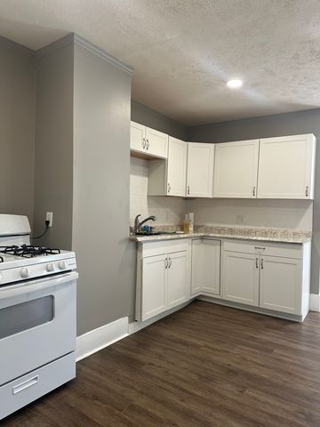 1830 Shaw Ave #3, Akron, OH 44305