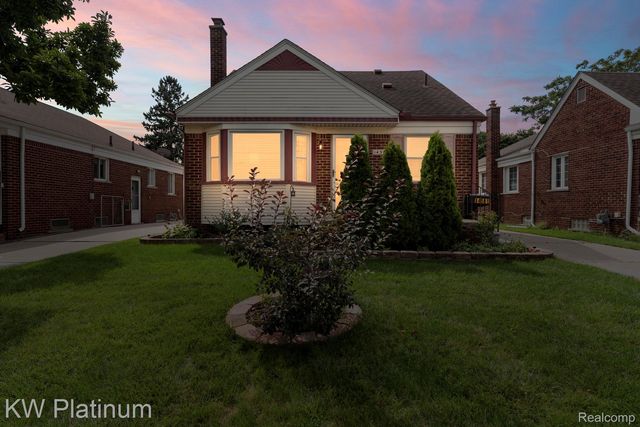 14581 Cleophus Ave, Allen Park, MI 48101