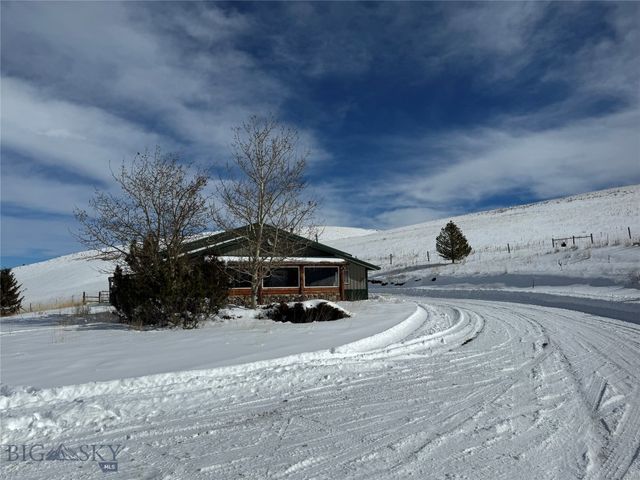 100 Mountain View Trl, White Sulphur Springs, MT 59645