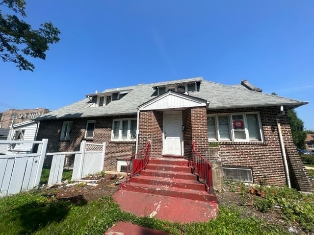 9256 S  Loomis St, Chicago, IL 60620