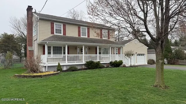 9 Traymore Road, Freehold, NJ 07728