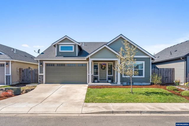 880 Covey Run St, Independence, OR 97351