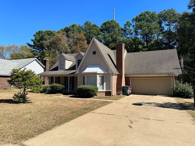 6552 Timber Pine Dr, Southaven, MS 38671