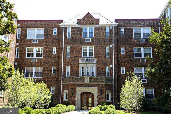 3051 Idaho Ave NW #311, Washington, DC 20016