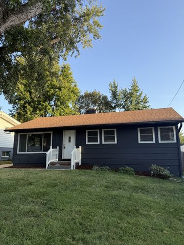 7707 Lafayette Ave, Omaha, NE 68114