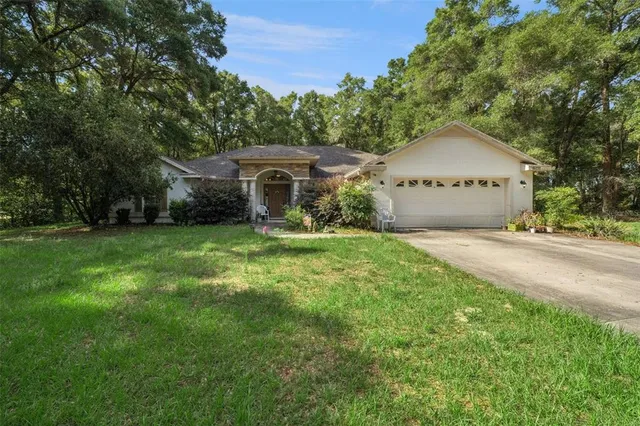 16230 NW 53rd St, Morriston, FL 32668